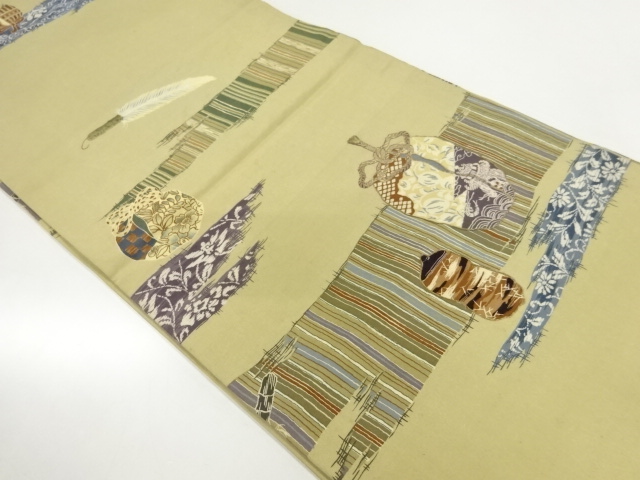 アンティーク　霞に仕覆模様刺繍丸帯（材料）